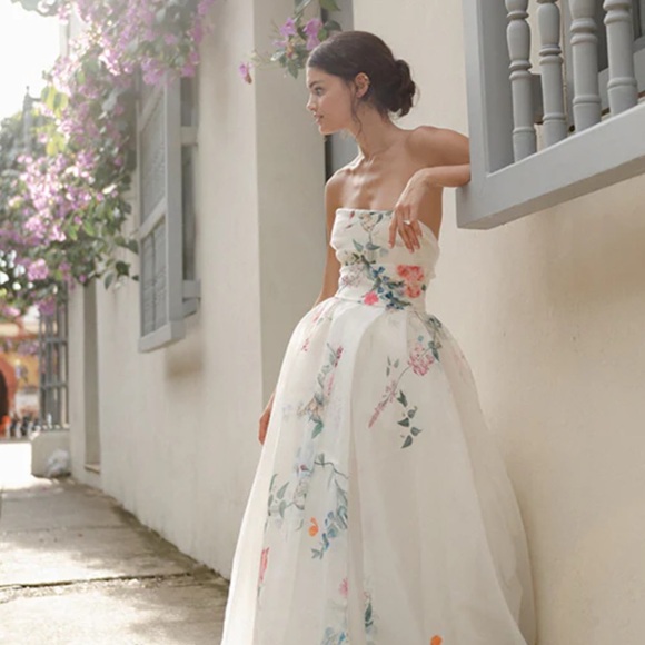 Monique Lhuillier Bliss Fall 2022 BL22206 - Picture 4 of 8